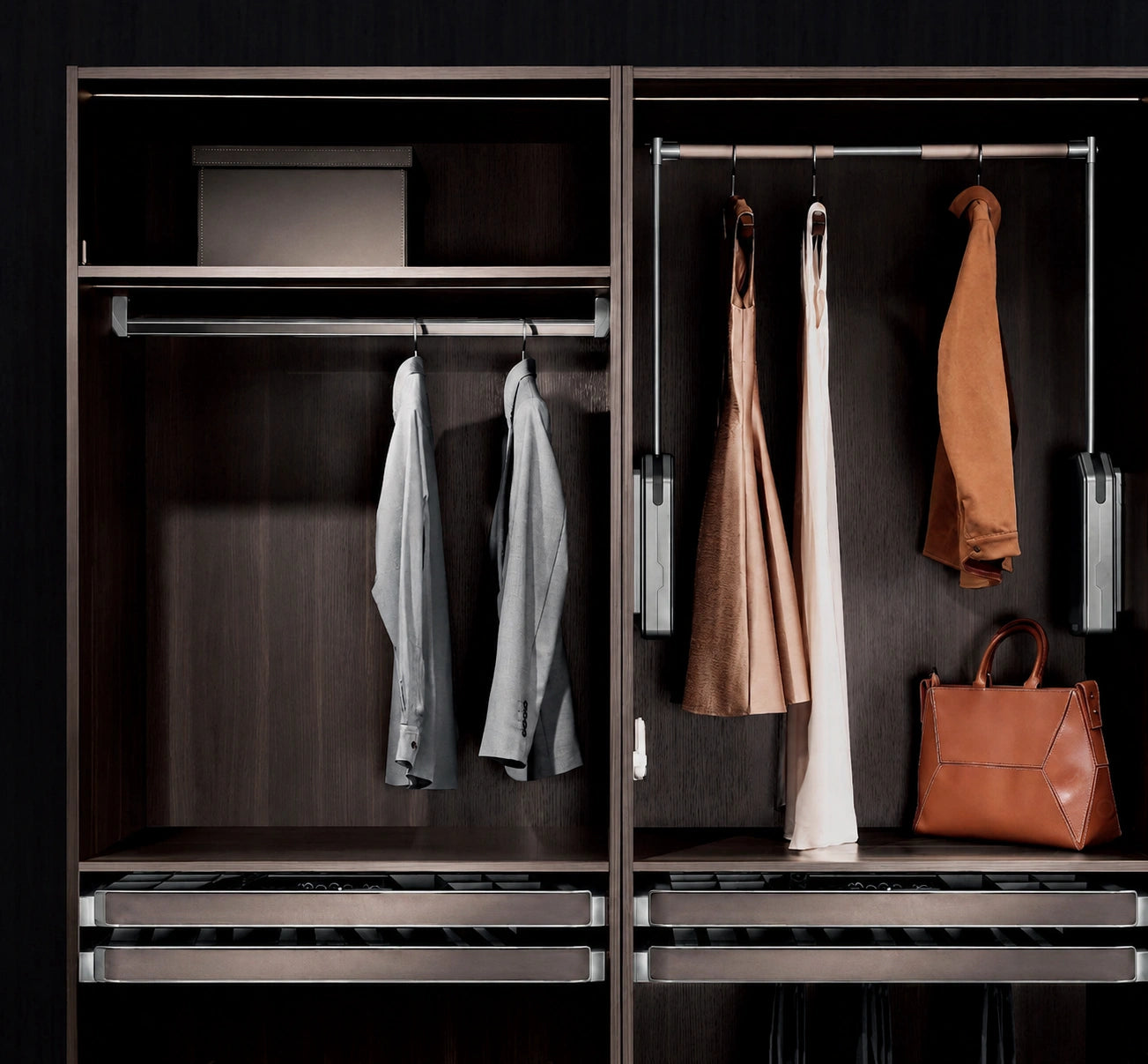 PULL-DOWN WARDROBE RAIL
