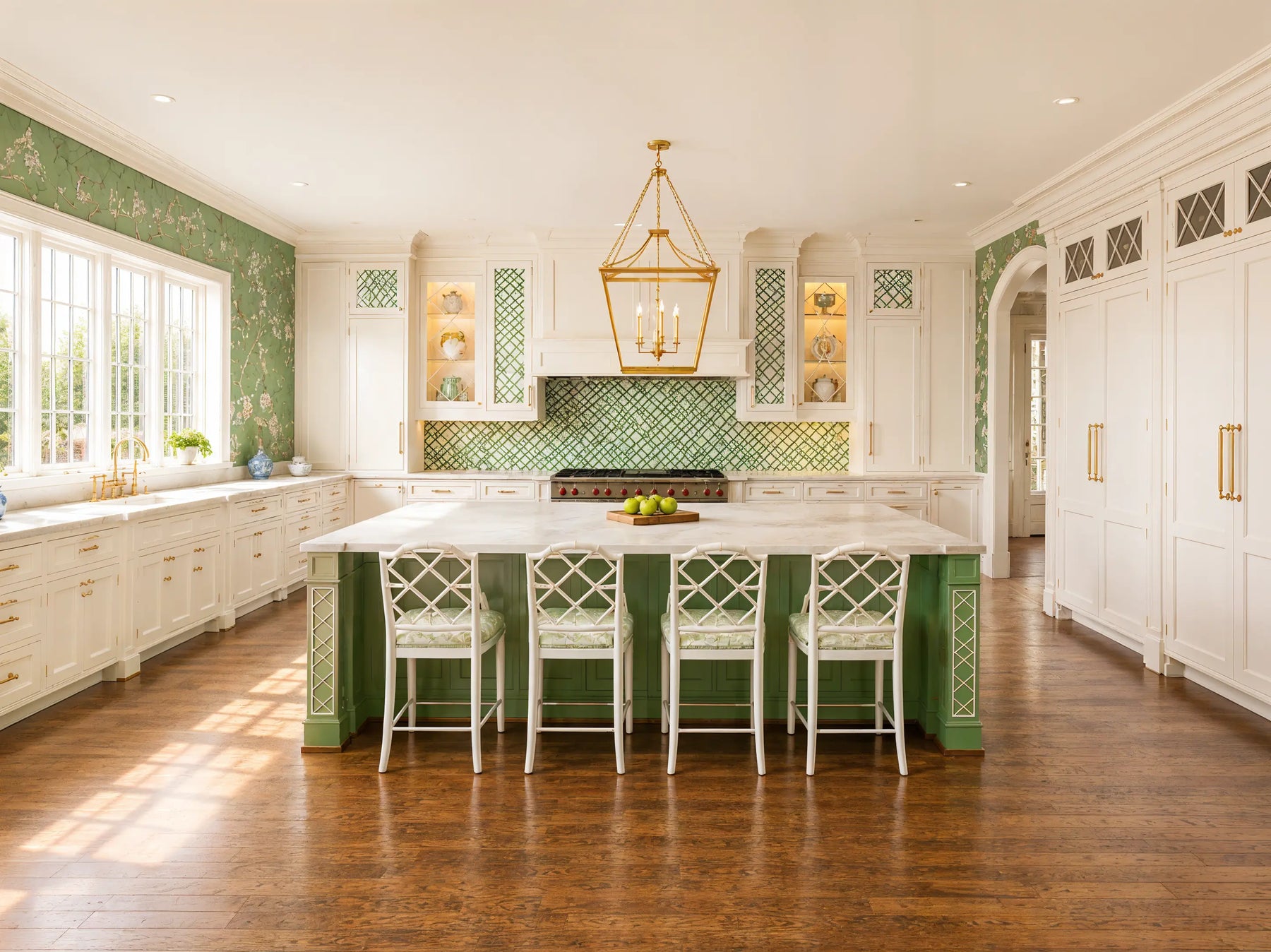 TRANSITIONAL STYLE